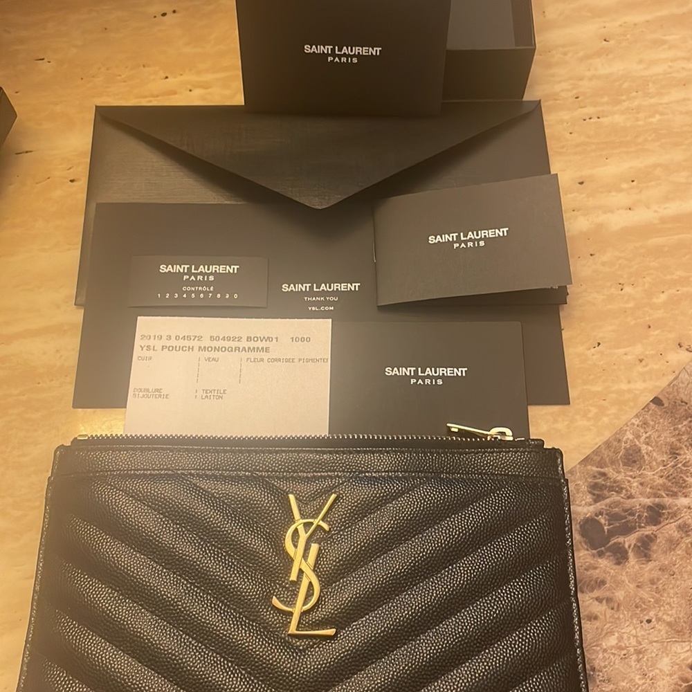 Ysl clutch - Picture 2 of 5